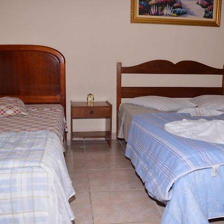 Hotel Casarão Serra Negra (Sao Paulo) Quarto foto